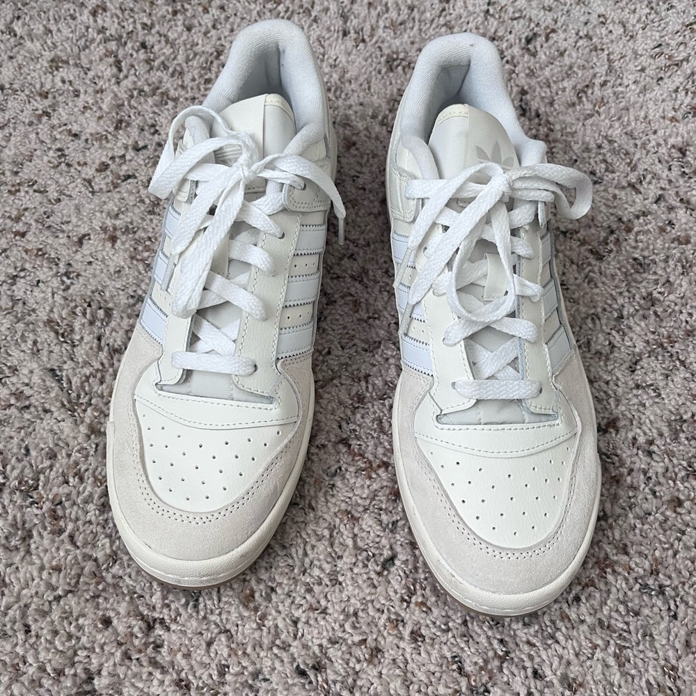 Men’s Adidas FORUM LOW CL SHOES Sz 8